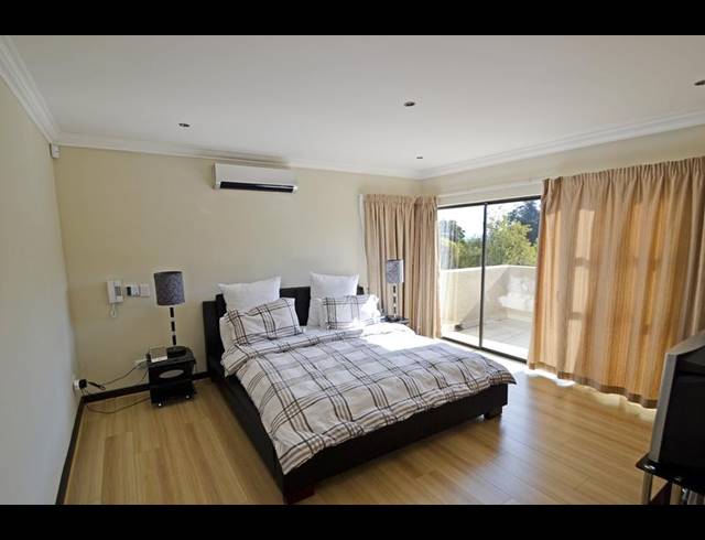 3 bed property to rent in MORNINGSIDE